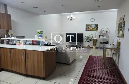Apartment - 1 Bedroom - 2 Bathrooms for rent in Sulafa Tower - Dubai Marina - Dubai