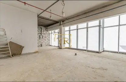 Empty Room image for: Shop - Studio for sale in Azizi Star - Al Furjan - Dubai, Image 1