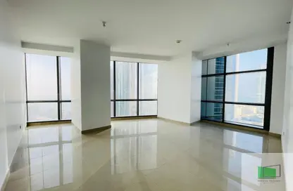 Apartment - 1 Bedroom - 2 Bathrooms for rent in Etihad Tower 2 - Etihad Towers - Corniche Road - Abu Dhabi
