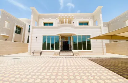 فيلا - 5 غرف نوم - 8 حمامات للايجار في رملة زاخر - زاخر - العين
