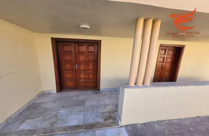 Villa - 3 Bedrooms - 4 Bathrooms for rent in Khuzam - Ras Al Khaimah