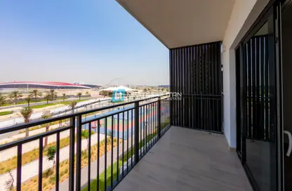 Apartment - 1 Bathroom for rent in Waters Edge - Yas Island - Abu Dhabi