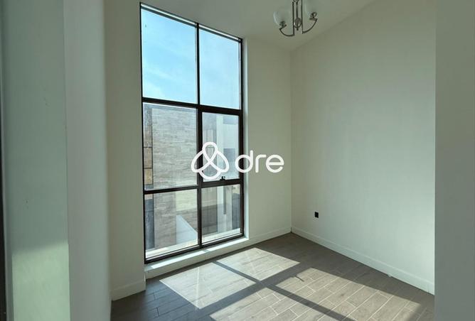 15883541 - صورة العقار 2