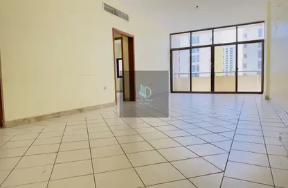 Apartment - 2 Bedrooms - 2 Bathrooms for rent in Hamdan Street - Abu Dhabi Apartment - 2 Bedrooms - 2 Bathrooms for rent in Hamdan Street - Abu Dhabi