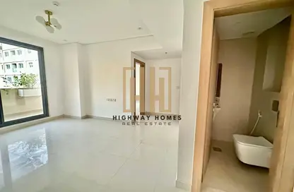 شقة - غرفة نوم - 2 حمامات للايجار في سراب 2 - الجادة - الشارقة شقة - غرفة نوم - 2 حمامات للايجار في سراب 2 - الجادة - الشارقة