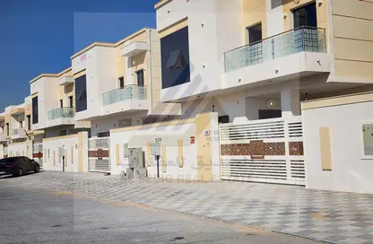 Outdoor Building image for: Villa - 5 Bedrooms - 7 Bathrooms for rent in Al Yasmeen 1 - Al Yasmeen - Ajman, Image 1
