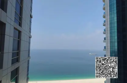 شقة - 2 غرف نوم - 2 حمامات للبيع في برج الكورنيش - طريق كورنيش عجمان - عجمان شقة - 2 غرف نوم - 2 حمامات للبيع في برج الكورنيش - طريق كورنيش عجمان - عجمان