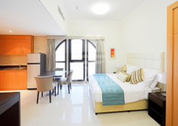 Lincoln Park B | Cheapest Studio | 12 Cheques