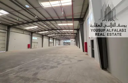 Warehouse - Studio - 2 Bathrooms for rent in Al Sajaa Industrial - Al Sajaa - Sharjah