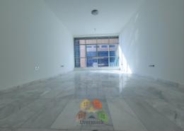Apartment - 3 bedrooms - 4 bathrooms for rent in Corniche Road - Abu Dhabi