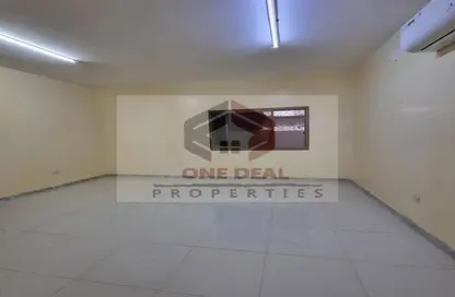 Apartment - 1 Bedroom - 1 Bathroom for rent in Al Ameriya - Al Jimi - Al Ain