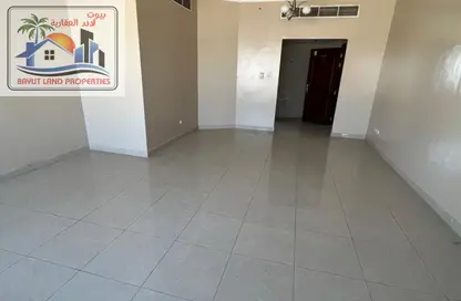 Apartment - 3 Bedrooms - 3 Bathrooms for rent in Al Majaz 3 - Al Majaz - Sharjah