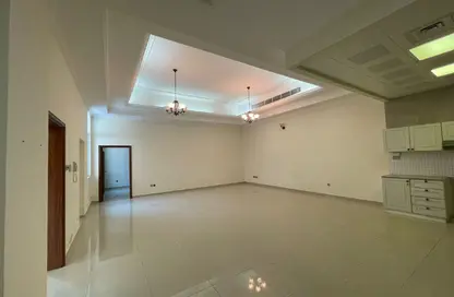 Apartment - 2 Bedrooms - 2 Bathrooms for rent in Mirdif - Dubai