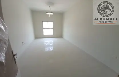 Apartment - 1 Bedroom - 2 Bathrooms for rent in Al Jurf 3 - Al Jurf - Ajman Downtown - Ajman