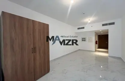 Apartment - Studio - 1 Bathroom for rent in Oasis 1 - Oasis Residences - Masdar City - Abu Dhabi