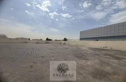 أرض - استوديو للايجار في المنطقة الصناعية رقم 10 - المنطقة الصناعية بالشارقة - الشارقة