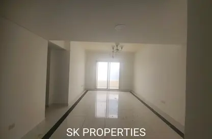 Apartment - 2 Bedrooms - 3 Bathrooms for rent in Muwaileh Commercial - Sharjah