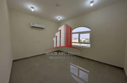شقة - 2 غرف نوم - 2 حمامات للايجار في الخبيصي - العين