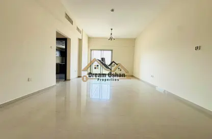 شقة - 2 غرف نوم - 3 حمامات للايجار في مبنى الخير - واحة السيليكون - دبي