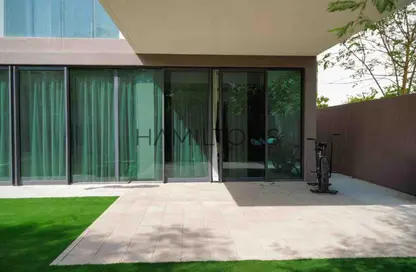 فيلا - 4 غرف نوم - 5 حمامات للبيع في سراب 2 - الجادة - الشارقة