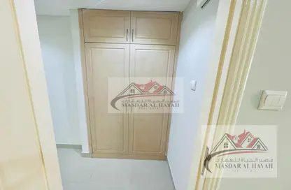 شقة - غرفة نوم - 2 حمامات للايجار في بناية مويليح 29 - مويلح - الشارقة