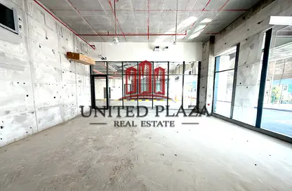 محل - استوديو للايجار في الروضة - أبوظبي