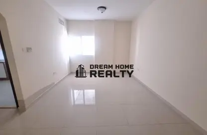 Apartment - 1 Bedroom - 2 Bathrooms for rent in New Al Taawun Road - Al Taawun - Sharjah