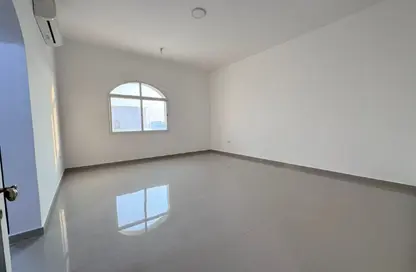 شقة - 1 حمام للايجار في مدينة الرياض - أبوظبي