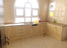 OUTCLASS 3 BHK WITH BALCONY NEAR ETISALAT BUILDING
