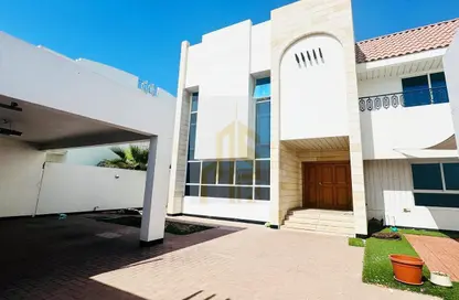 Villa - 5 Bedrooms - 5 Bathrooms for rent in Umm Suqeim 1 Villas - Umm Suqeim 1 - Umm Suqeim - Dubai