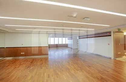 Full Floor - Studio for rent in Al Salam Tower - Dubai Media City - Dubai