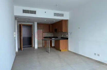 Apartment - 1 Bedroom - 1 Bathroom for rent in Global Lake View - JLT Cluster E - Jumeirah Lake Towers - Dubai