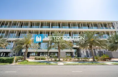 Apartment - 2 Bedrooms - 2 Bathrooms for sale in Al Raha Lofts - Al Raha Beach - Abu Dhabi