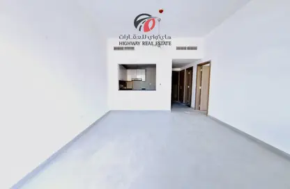 شقة - غرفة نوم - 2 حمامات للايجار في 4 الورسان - الورسان - دبي