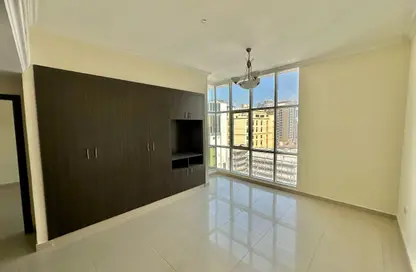Apartment - 1 Bedroom - 2 Bathrooms for rent in Al Waleed BA 03 - Al Barsha 1 - Al Barsha - Dubai