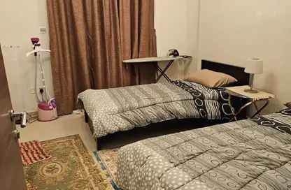 Apartment - 2 Bedrooms - 3 Bathrooms for rent in Al Falak Residence - Dubai Silicon Oasis - Dubai