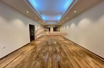 Villa - 5 Bedrooms - 7 Bathrooms for rent in Al Saada Street - Al Mushrif - Abu Dhabi