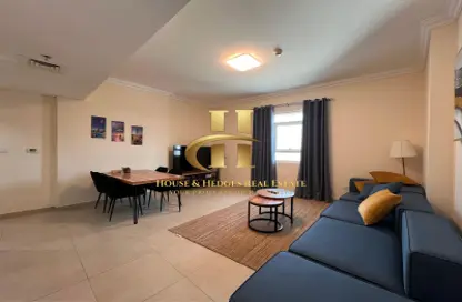Apartment - 2 Bedrooms - 3 Bathrooms for rent in Plaza Residences 2 - Plaza Residences - Jumeirah Village Circle - Dubai