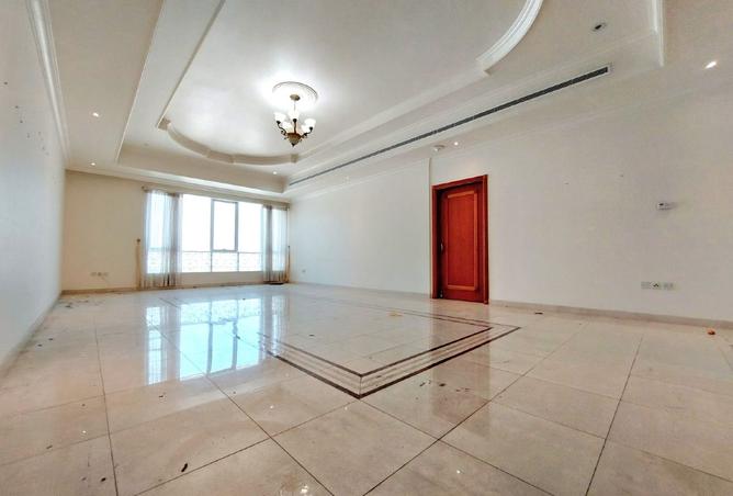 15301022 - Property Image 2