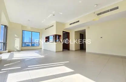 شقة - غرفة نوم - 2 حمامات للايجار في البرج الجنوبي 2 - الجناح الجنوبي - دبي وسط المدينة - دبي