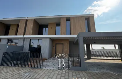 Villa - 4 Bedrooms - 5 Bathrooms for rent in June - Arabian Ranches 3 - Dubai