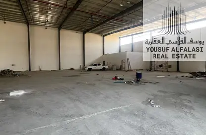 Warehouse - Studio - 4 Bathrooms for rent in Umm Al Thuoob - Umm Al Quwain