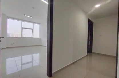 Apartment - 1 Bedroom - 1 Bathroom for rent in Tiger Building Al Qadesia - Al Nahda - Sharjah