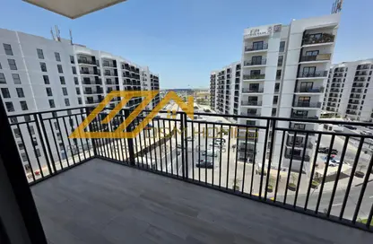 Apartment - 1 Bedroom - 1 Bathroom for rent in Waters Edge - Yas Island - Abu Dhabi