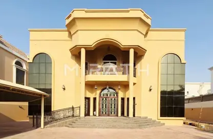Villa - 4 Bedrooms - 4 Bathrooms for rent in Al Barsha South 2 - Al Barsha South - Al Barsha - Dubai