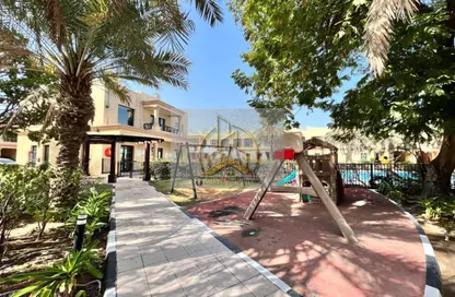 Villa - 4 Bedrooms - 5 Bathrooms for rent in Fortress Compound - Al Salam Street - Abu Dhabi