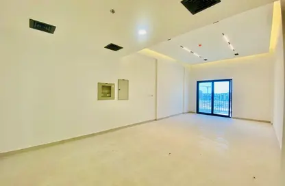 Apartment - 1 Bedroom - 2 Bathrooms for rent in Al Amir Abdullah Building - Al Warsan 4 - Al Warsan - Dubai