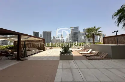 شقة - 1 حمام للايجار في رأسًا على عقب - الخليج التجاري - دبي