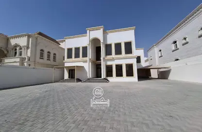 Villa - 7 Bedrooms - 7+ Bathrooms for rent in Madinat Al Riyad - Abu Dhabi
