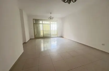 Apartment - 2 Bedrooms - 2 Bathrooms for rent in New Al Taawun Road - Al Taawun - Sharjah